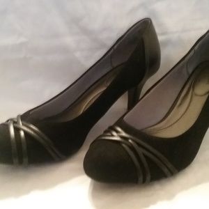 Life Stride Black Heel